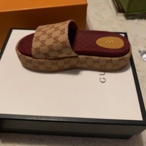 NEW Beige Ruggine Gucci Gucci Platform Slides